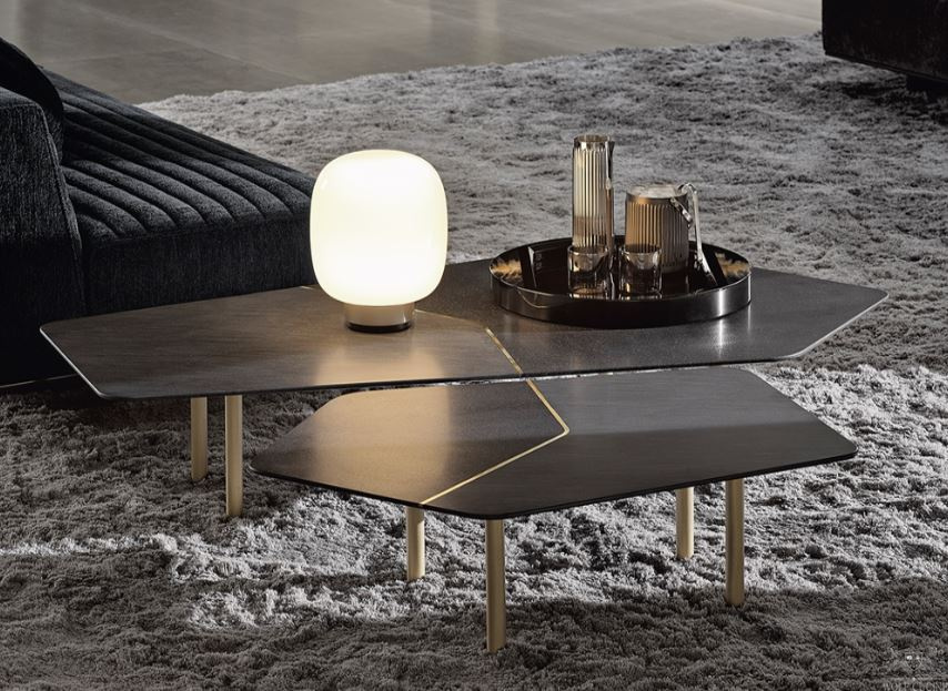 Итальянский журнальный столик Brink от Minotti