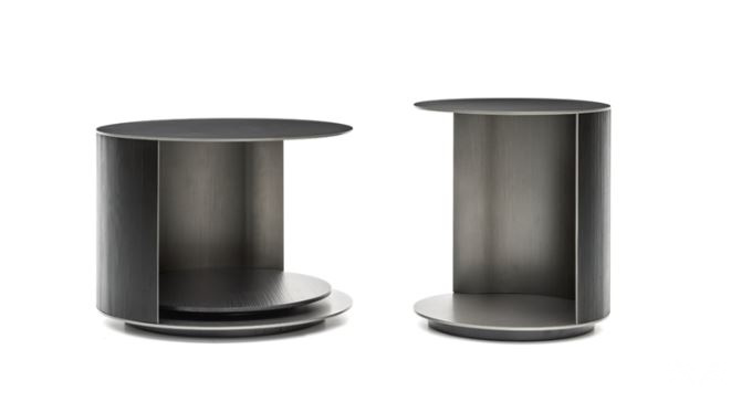 Итальянский журнальный столик Richer от Minotti
