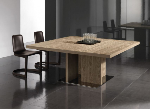 Итальянский стол Toulouse от MInotti
