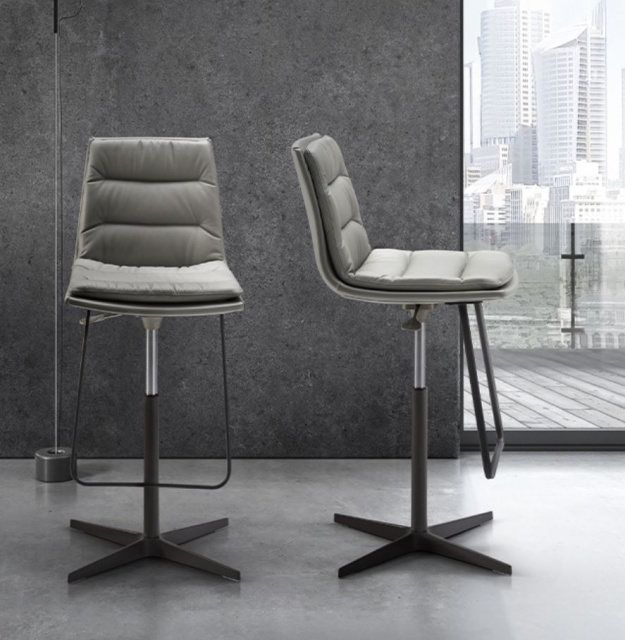 Итальянский барный стул Eforma - LADY STOOL_4 ways