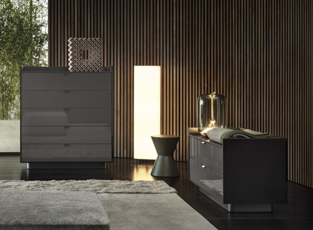 Итальянская тумбочка Darren "Night Storage Units" от Minotti