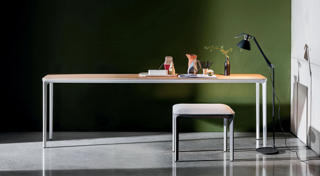 Итальянская консоль Slim 4 legs от Sovet