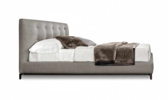 Итальянская кровать Andersen Bed "Quilt"от MInotti