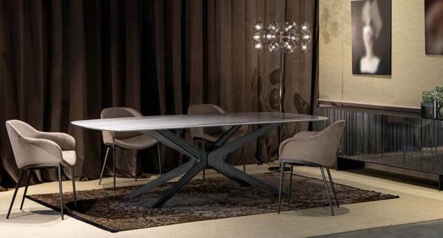 Стол Tonin Casa Blade