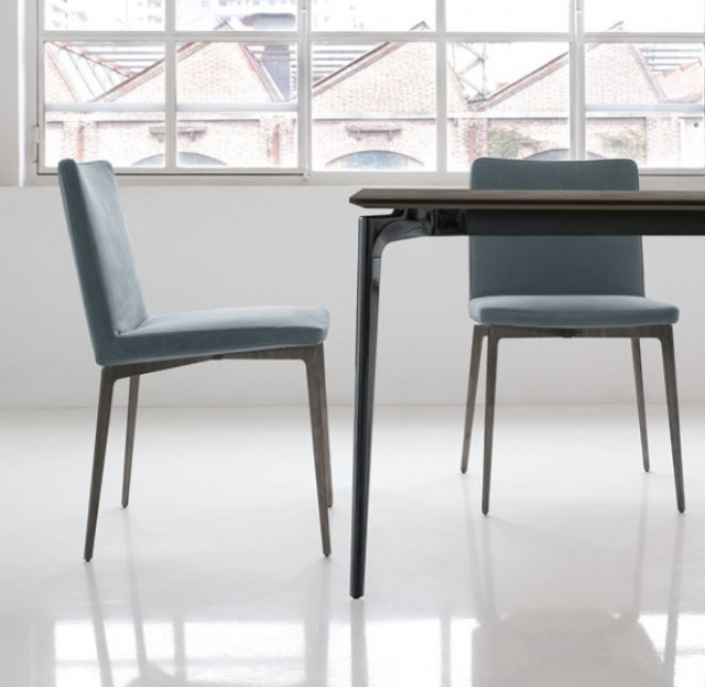 Итальянский стул ALIVAR -  FLEXA CHAIR