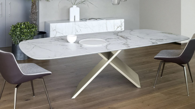 Итальянский стол AX от Bonaldo