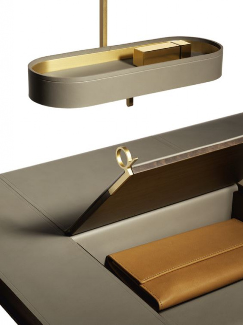 Итальянский туалетный стол Ren Dressing table от Poltrona Frau