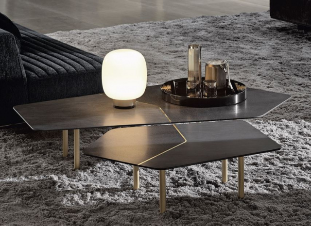 Итальянский журнальный столик Brink от Minotti