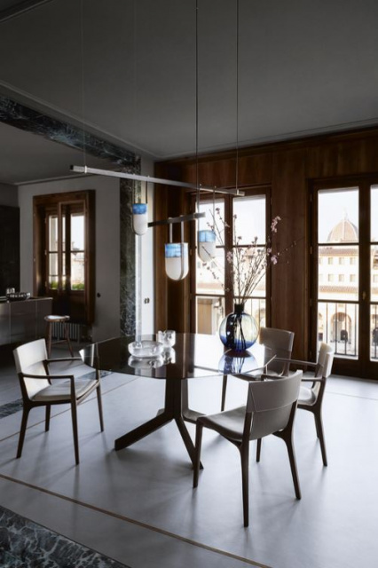 Итальянский стул Isadora Chair with arms
