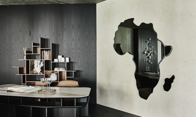 Итальянское настенное зеркало AFRICA Magnum от Cattelan Italia