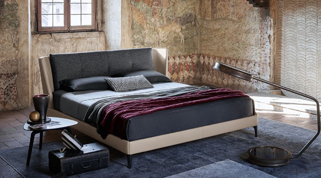 Итальянская кровать Bretagne Bed от Poltrona Frau