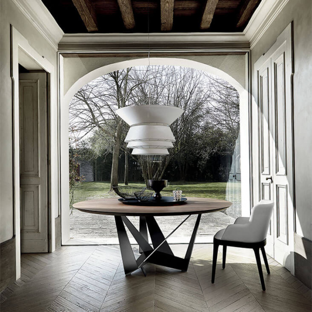 Итальянский стол Cattelan Italia Skorpio Round