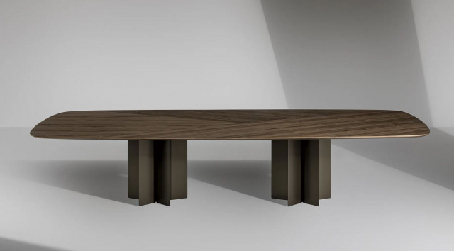 Итальянский стол GEOMETRIC TABLE от Bonaldo
