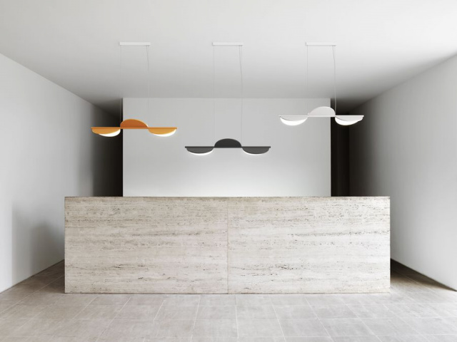 Итальянский светильник от Flos - Almendra Linear
