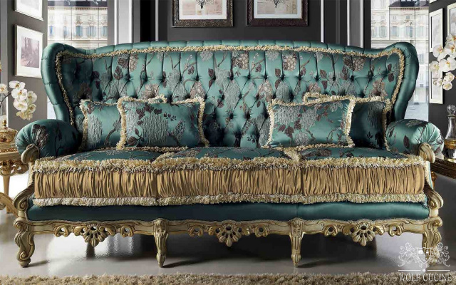 Итальянский диван Classic Style Luxor