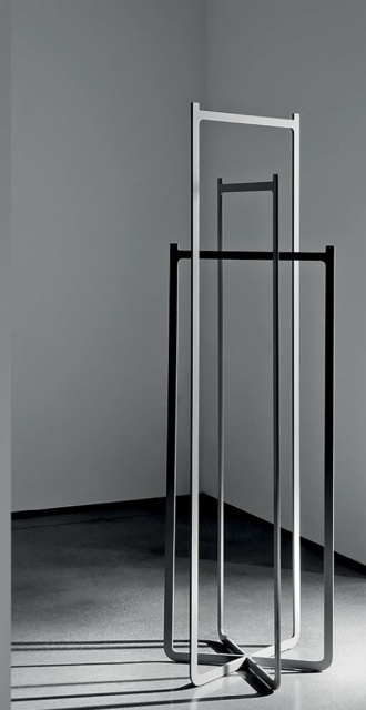 Вешалка Clip coat hanger от Sovet