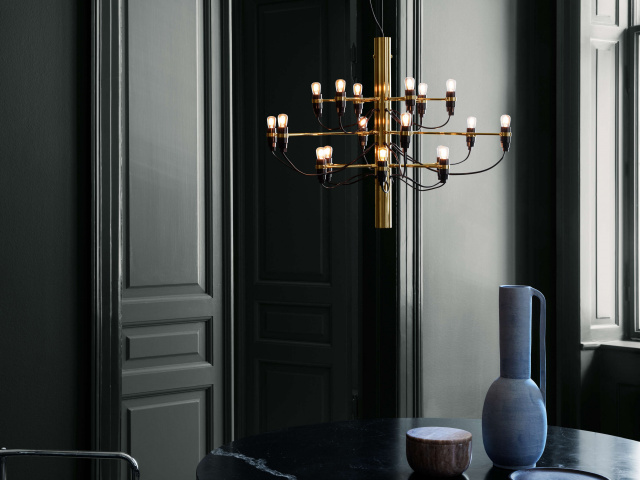 Итальянский светильник от Flos - 2097/18 (frosted bulbs)