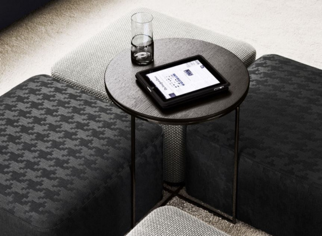 Итальянский журнальный столик Duchamp от Minotti