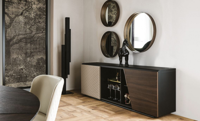 Итальянский сервант ASTON от Cattelan Italia